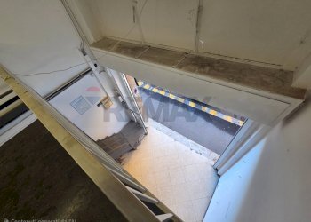 Dettagli - Box Via Pietro Toselli
 
27R, Genova - foto 10