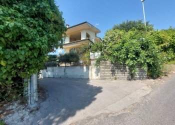 Casa all\'aperto - Casa indipendente Minturno - foto 1