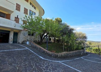 Edificio all\'aperto - Casa indipendente Minturno - foto 62