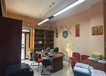 Sala da pranzo - Commercial Premises Giuseppe Romanelli
 
21, Minturno - photo 2