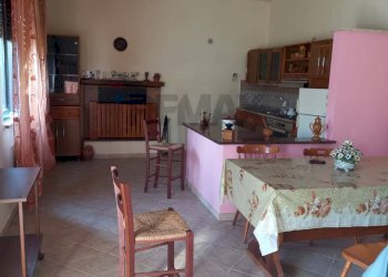 Sala da pranzo - Casa semi indipendente Pontecorvo - foto 11