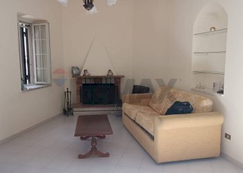 Soggiorno - Casa semi indipendente VIA DRITTO PORTICO
 
42, Minturno - foto 11