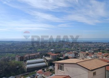 Edificio all\'aperto - Casa semi indipendente VIA DRITTO PORTICO
 
42, Minturno - foto 28