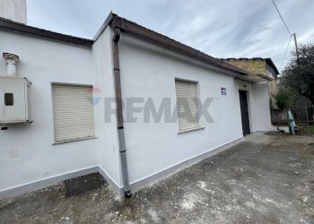 Casa all\'aperto - Casa indipendente ARMANDO DIAZ
 
90, Minturno - foto 4