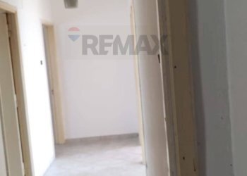 Hall / corridoio - Casa indipendente ARMANDO DIAZ
 
90, Minturno - foto 6