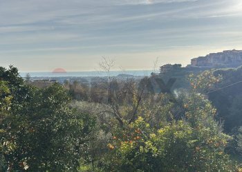 Vista delle montagne - Casa indipendente ARMANDO DIAZ
 
90, Minturno - foto 9