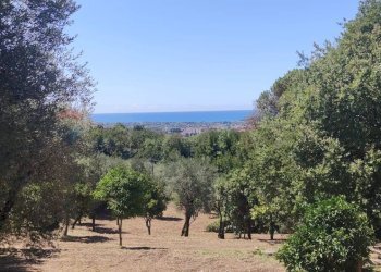 Vista delle montagne - Casa indipendente ARMANDO DIAZ
 
90, Minturno - foto 30