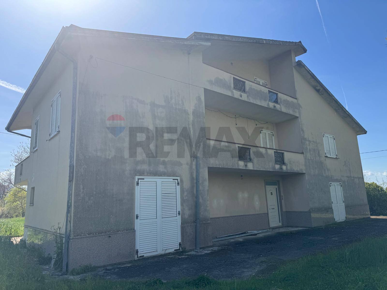 Edificio all\'aperto - Independent house via g.ricci, Cassino - photo 2