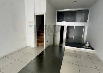 Stanza vuota - Commercial Premises Cassino - photo 1