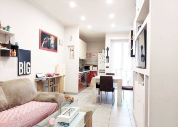 Salone - Three-room apartment largo Luca della Robbia, 44, Torino (neighborhood Pozzo Strada) - photo 1