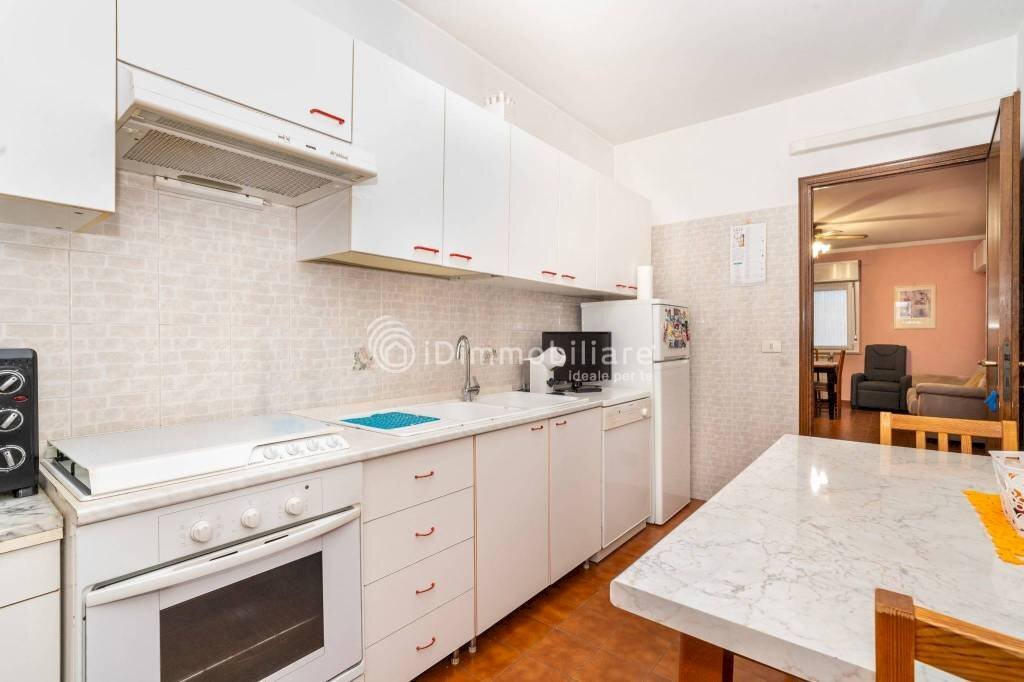 Cucina - Four-room apartment via Luigi Gatti, 32, Rivoli - photo 2