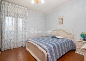 Camera da letto - Quadrilocale via Luigi Gatti, 32, Rivoli - foto 4