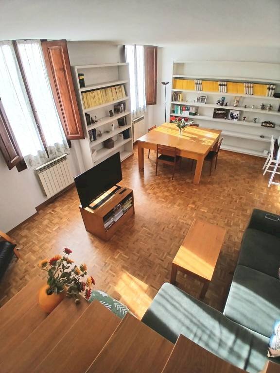 Salone - Four-room apartment via Giovanni Paisiello, Firenze (neighborhood Santa Maria Novella) - photo 2