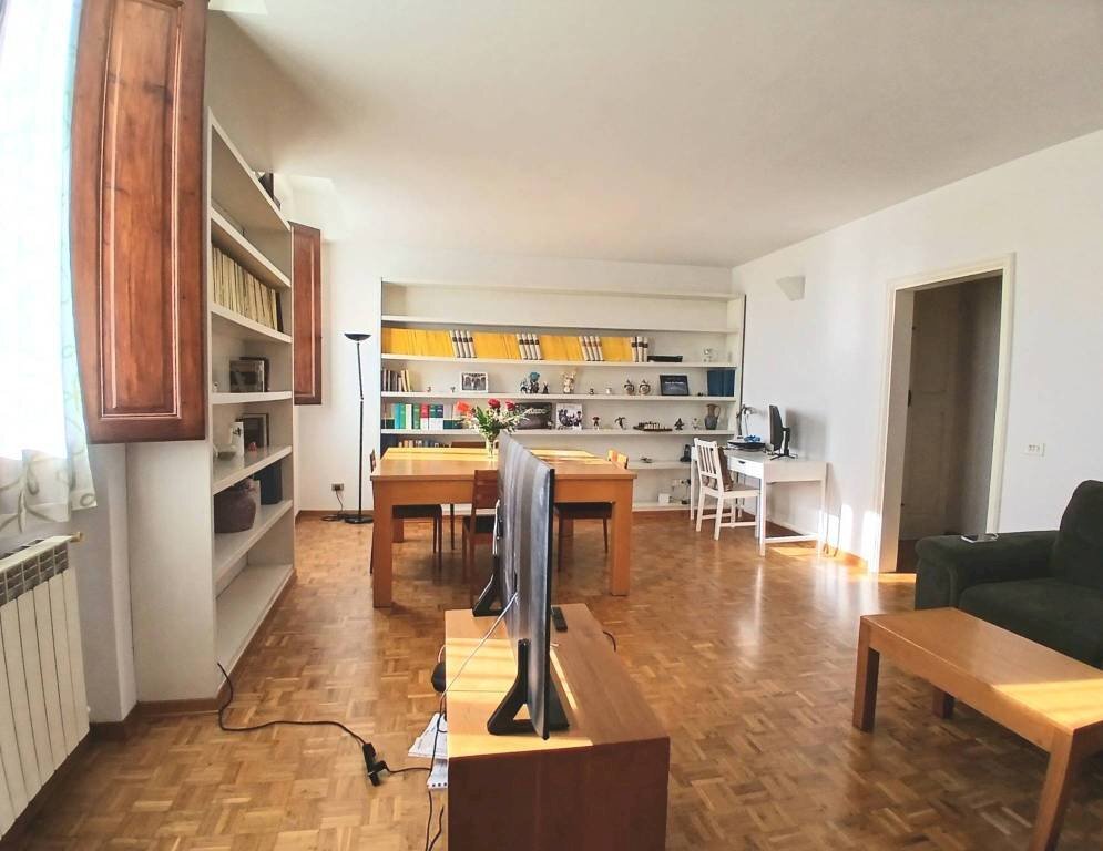 Salone - Four-room apartment via Giovanni Paisiello, Firenze (neighborhood Santa Maria Novella) - photo 3