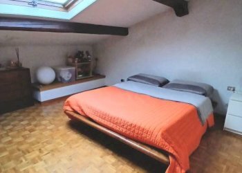 Camera da letto - Quadrilocale via Giovanni Paisiello, Firenze (zona Santa Maria Novella) - foto 29