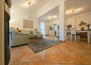 Salone - Villa a Schiera strada Campo Bo, Parma - foto 5