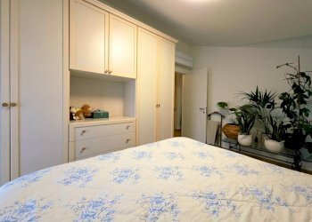 Camera da letto - Villa a Schiera strada Campo Bo, Parma - foto 10