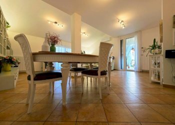 Salone - Villa a Schiera strada Campo Bo, Parma - foto 30