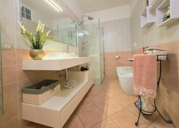 Bagno - Villa a Schiera strada Campo Bo, Parma - foto 32