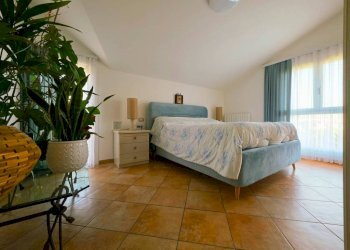 Camera da letto - Villa a Schiera strada Campo Bo, Parma - foto 44