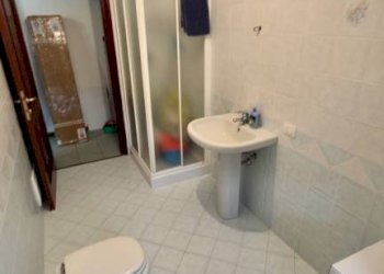 Bagno - Office via Alfonso Lamarmora, 17, Biella - photo 9