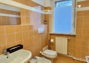 Bagno - Office via Alfonso Lamarmora, 17, Biella - photo 12