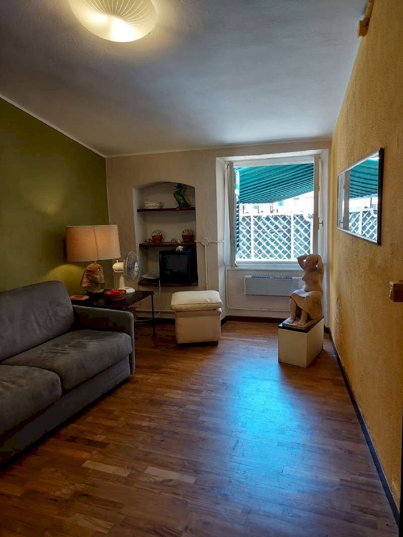 SOGGIORNO - Bilocale PIAZZA MARTIRI OLIVETTA, Portofino - foto 3