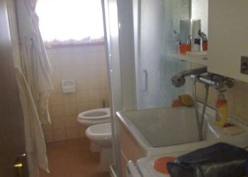 Bagno - Appartamento via Pietro Pomponazzi, Bologna (zona Mazzini) - foto 12