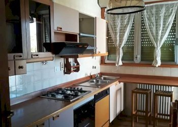 Cucina - Quadrilocale via Pietro Pomponazzi, Bologna (zona Mazzini) - foto 10