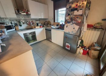 cucina - Trilocale via Manzoni, Crespiatica - foto 7