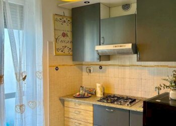 Cucina - Bilocale Lungo Dora Firenze, 19, Torino (zona Aurora) - foto 5