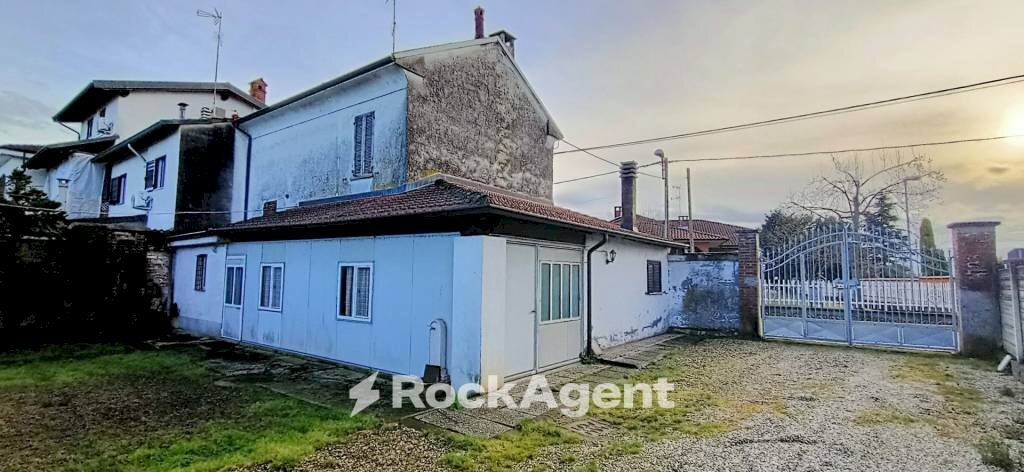 Casa indipendente via Vignale, 6, Frascarolo - foto 2