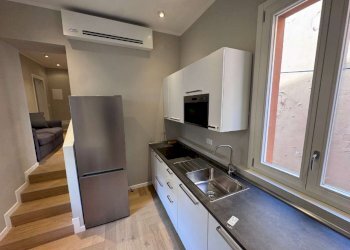 cucina - Quadrilocale via De Buttieri, Bologna (zona Centro Storico) - foto 15