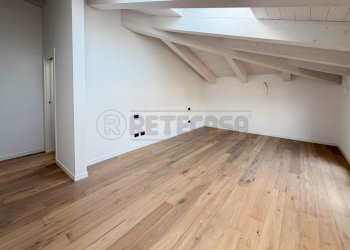 camera da letto - Attico Via F. Magellano, Creazzo - foto 11