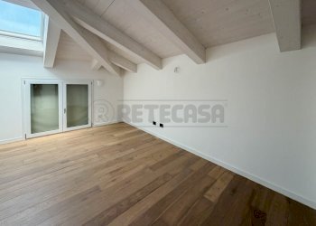 camera da letto - Attico Via F. Magellano, Creazzo - foto 19