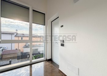 ingresso - Appartamento Via F. Magellano, Creazzo - foto 4