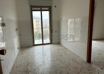 6.jpeg - Trilocale Via Malta 47, Caltanissetta - foto 6