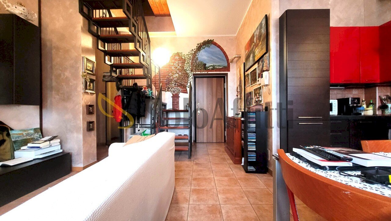 Soggiorno.jpg - Trilocale Via Olona, Parabiago - foto 1