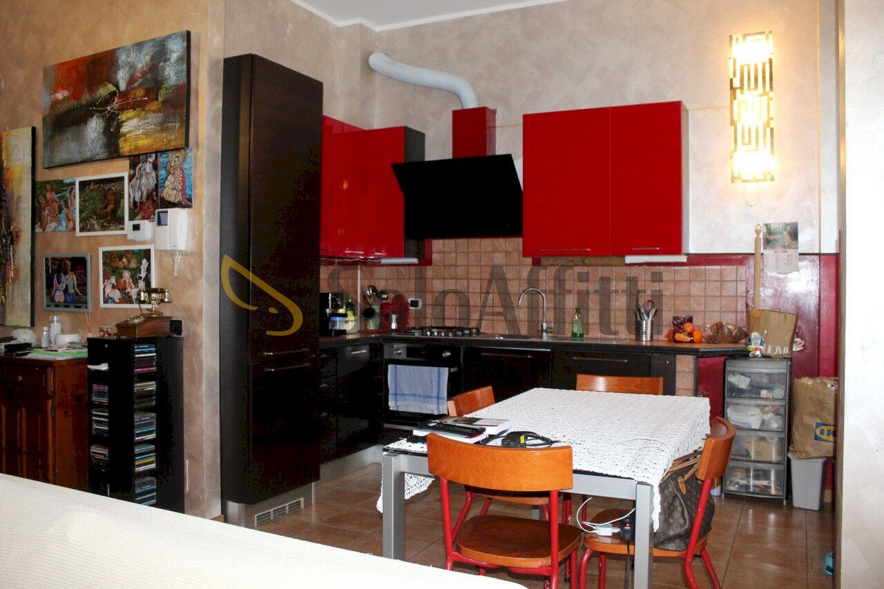 Soggiorno.JPG - Trilocale Via Olona, Parabiago - foto 3