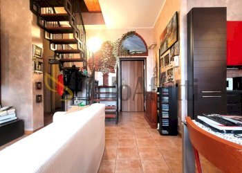 Soggiorno.jpg - Trilocale Via Olona, Parabiago - foto 1