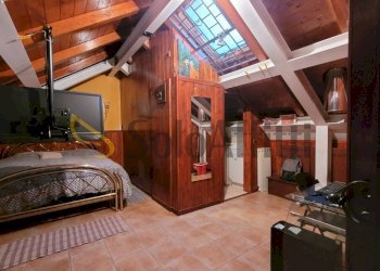 Camera.jpg - Trilocale Via Olona, Parabiago - foto 14