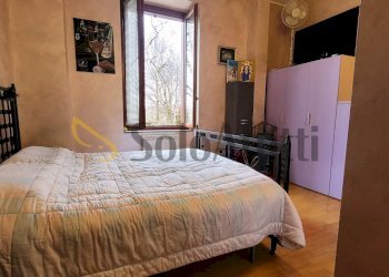 Camera.jpg - Trilocale Via Olona, Parabiago - foto 22