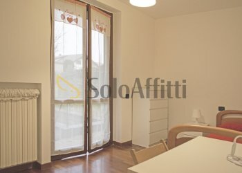 camera da letto - Trilocale Cabiate - foto 19