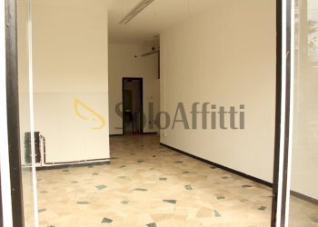 IMG_7898.JPG - Locale Commerciale Viale Europa 90, Bolzano - foto 1