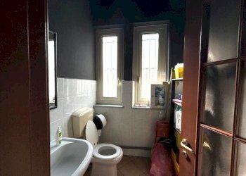 Negozio (17).JPG - Locale Commerciale Viale Giovanni XXIII 5, Beinasco - foto 10