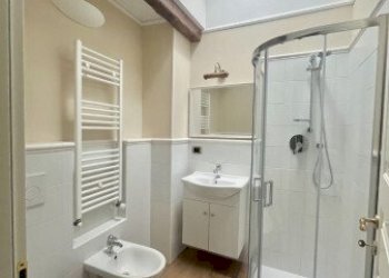 8.jpg - Two-room apartment Bologna (neighborhood Centro Storico) - photo 8