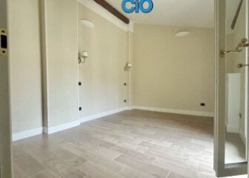 9.jpg - Two-room apartment Bologna (neighborhood Centro Storico) - photo 9