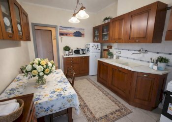 cucina.png - Three-room apartment Viale San Bartolomeo, La Spezia - photo 1