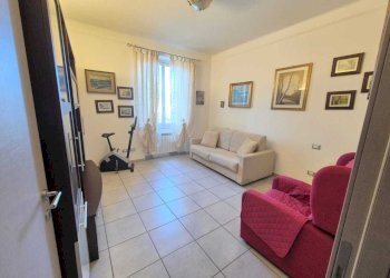 WhatsApp Image 2026-02-12 at 17.32.12 (1).jpeg - Three-room apartment Viale San Bartolomeo, La Spezia - photo 9