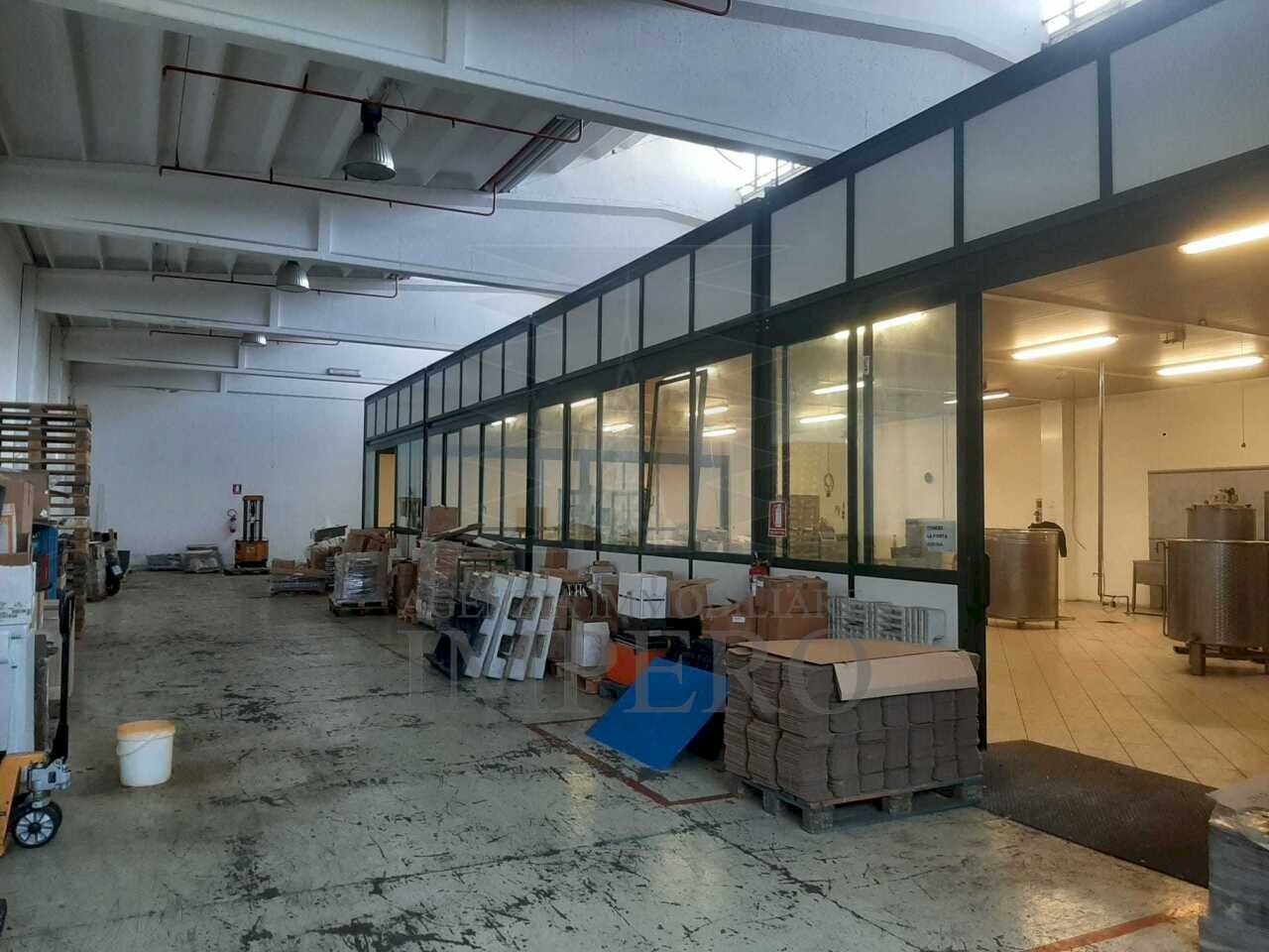 vano - Locale Commerciale Via Braie 1, Camporosso - foto 2